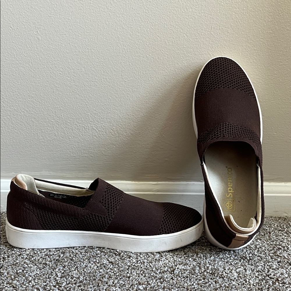 Spenco Women's Brown Slip-On Flats | Size 9